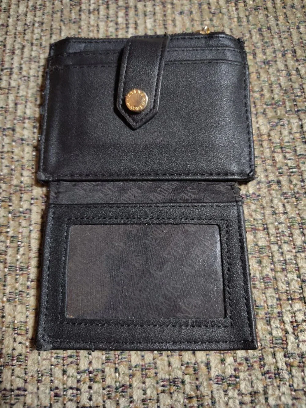 Steve Madden Coin Wallet Black Gold Tone Zipper